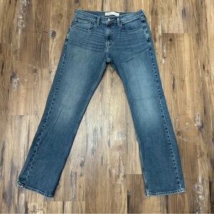 Levi’s S61 Relaxed Medium Wash Jeans